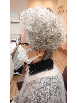 ルシード スタイル レクラ 栄生店(L'UCIDO STYLE L'eclat) ウェーブスタイル