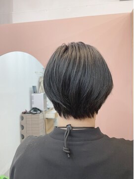 シーヤ(Cya) コンプレックス解消/髪質改善/薬剤除去/骨格補正くびれショート