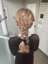 フェリーチェ(Felice)&nbsp;編みおろし ツインアレンジ 編み下ろし ローポニー 結婚式ヘア