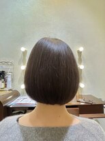 エルサフィロ ヨドヤバシ(el zafiro yodoyabashi)&nbsp;【el zafiro yodoyabashi】大人女性丸み艶々ボブスタイル