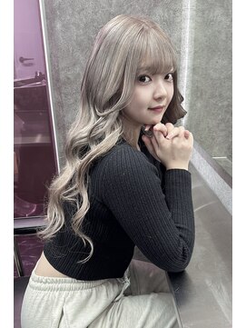 スライバイリアオオサカ(Sly By Ria OSAKA) ミルクティーグレージュ/シールエクステ/ケアブリーチ【梅田】