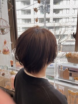 イト リトルヘアガーデン(ito. little hair garden) ショートボブ×アッシュベージュ