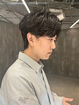 ピークアブー 原宿ハラカド(PEEK-A-BOO) メンズカットセンターパート毛流れナチュラルパーマ原宿