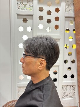 メンズサロンバムオム 名古屋栄店(MEN’S SALON BAMM HOMME) 大人男性に合うスッキリスタイル