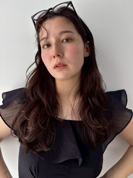 ユーフォリア 青山(Euphoria) 大人チョコブラウンカラー&ゆるふわウェーブ