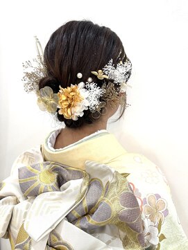 イーエル フレスコ(e.ll fresco) アップスタイル成人式ヘア