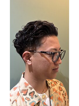 ラッドクルー バーバー ショップ(RADCREW BARBER SHOP) ラルフカール/テーパーフェード