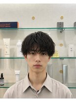 ビーシャイン(B-SHINE) メンズパーマ/メンズカット/シェービング/眉毛/メンズサロン
