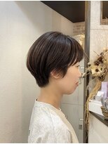 クオート(quoit) 【白髪ぼかし】夏も機能的!大人艶やかな上質ショートボブ