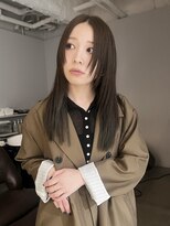 トゥナ(Tuna)&nbsp;顔まわりレイヤー×ストレートロング