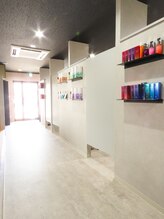 【完全個室×マンツーマン】周りを気にせず過ごせる上質空間で、あなただけの理想のスタイルを叶えます。
