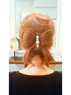 ヘアメイクアンドセットサロン リッコ(Hair make&set salon Ricco) 梅田セットサロンRicco大人かわいいリボンハーフ