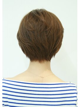 ラグエル(RAGUEL) 30代40代50代のショートな髪型