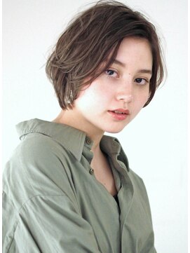 サーカス バイ ビュートリアム 青山(CIRCUS by BEAUTRIUM) 前髪長め　手入れ簡単　ニュアンス　パーマ　ショートボブ