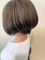 スーパーカット 元町店(SUPER CUT)&nbsp;前下がりショートボブ　ダブルカラー