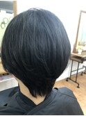 黒髪襟足スッキリショートカット