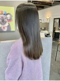 エギョモリ刈り上げボブこなれヘアーバニラベージュカシスレッド