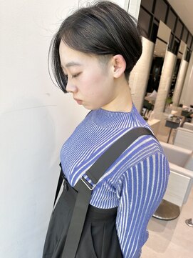 ステアケース 武蔵小杉店(stair:case) 刈り上げハンサムショート黒髪