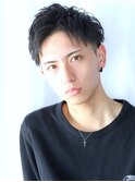 ツーブロック刈り上げ短髪束感黒髪アップバング