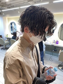テトラ バイ ネオリーブ 横浜西口店(tetra by neolive) 横浜★縦落ちツイストスパイラルパーマ