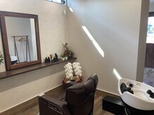 カーム(CALM)の雰囲気(お一人様でゆったり出来る作業スペース。)