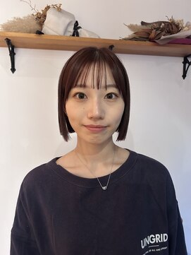 ガーランド (Garland) 切りっぱなしボブ/マロンベージュ/前髪/原宿神宮前