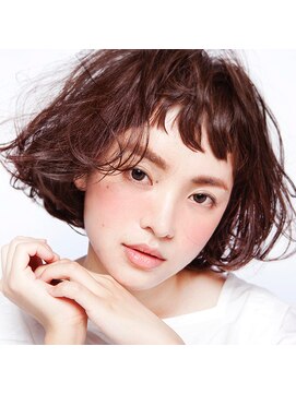 エマージュ 立川(Emerge) 3セクション　ボブ