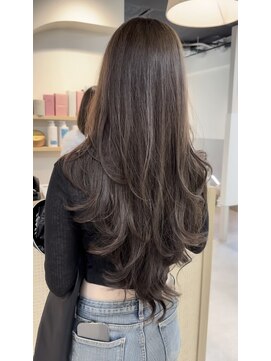 カラ フクオカ(Cara FUKUOKA) 【ショコラベージュ&レイヤーカット】《福岡透明感カラー》