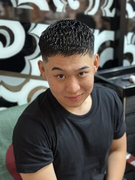 サンアンドマーリィズバーバー 駅前店(SON&MARLEY'S BAR BER) クロップスタイル/本厚木/フェード