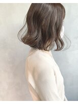 キチ(kichi.)&nbsp;[kichi.] 透明感カラー×くすみベージュ