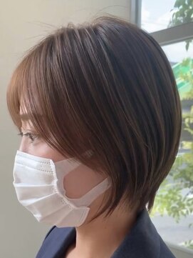 ヘアーアンドビューティー ザ ビー(Hair & Beauty the B) 、