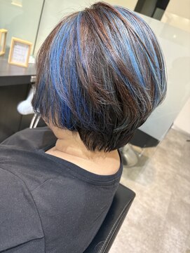 アヴァンス アリオ鳳店(AVANCE) ブルーハイライト