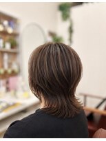 はしもと美容院&nbsp;ミディアムウルフカット