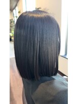 エスト(est.) 切りっぱなしボブ×ミネコラトリートメント 20代30代40代50代