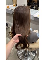 スート(suit.)&nbsp;ブリーチなしベージュカラー