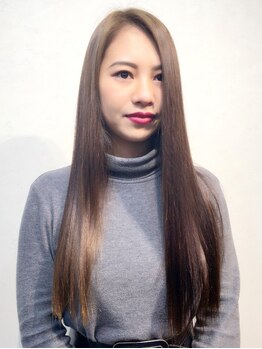 シャイニー ヘアー ダイス(SHINY HAIR DaiCe)の写真/高いリピート率を誇る[DaiCe]の人気メニュー！ダメージレス薬剤×高い技術力でツヤのある柔らか美髪へ☆