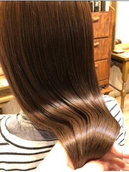 ヘア ガーデン モカ(hair garden moca)の写真/【ダメージで悩んでる方必見】髪に柔らかさ・潤い・まとまりを与え、こだわりの薬剤でうるツヤ髪へ導く。