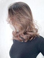 アイティーバイアルバム 八王子店(IT by ALBUM)&nbsp;バレイヤージュミルクティーベージュ_くびれミディ_ba327721