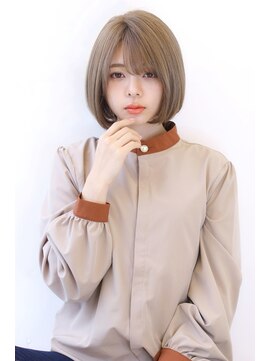 オーロ(ORO) ショコラベージュ/内巻きボブ