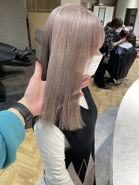 ロンド レア 天神大名店(Lond Le’a) ミルクティー/メルティカラー/くびれヘア/ビタミンカラー/福岡