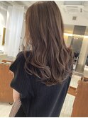 オリーブベージュ×ゆる巻きロングレイヤーカット