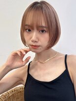 ハニー 町田(HONEY)&nbsp;顔周りレイヤーボブ　内巻き　前下がり　ピーチベージュ
