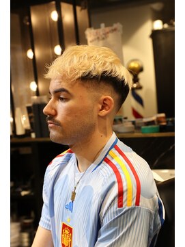 ツーエイチ 新宿(2H) rough crop