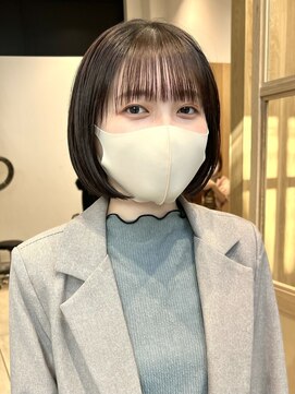 ラフ 新宿(Laff) 新宿 大人可愛い 20代30代40代 丸みショート 切りっぱなしボブ