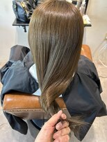 ヴィコロ(vicolo) カーキベージュ