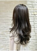 ハッシュカットロングヘア