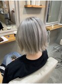 ホワイトシルバー