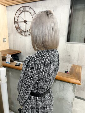 リティアンドビューティースタジオモッズシブヤ(LITTY&beauty studio M.O.D shibuya) ホワイトシルバー　バレイヤージュ　ケアブリーチ