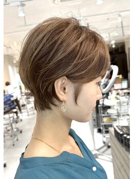 ラボー ノースプラザ店(LA'BO)の写真/《透明感溢れるグレイカラー》SNSで人気の"アドミオカラー"や"ケアブリーチ"で理想のスタイルに＊