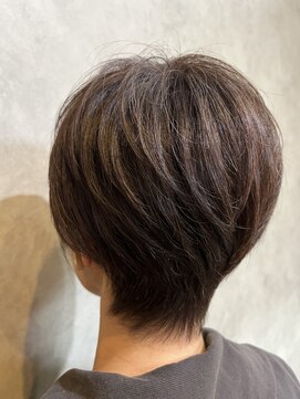 オーガニック ヘアサロン クスクス(organic hair salon kusu kusu) 大人ショート